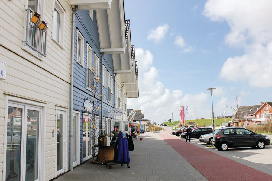 Dagebüll an der Nordsee, gegenüber der Insel Föhr – Einkaufsstraße